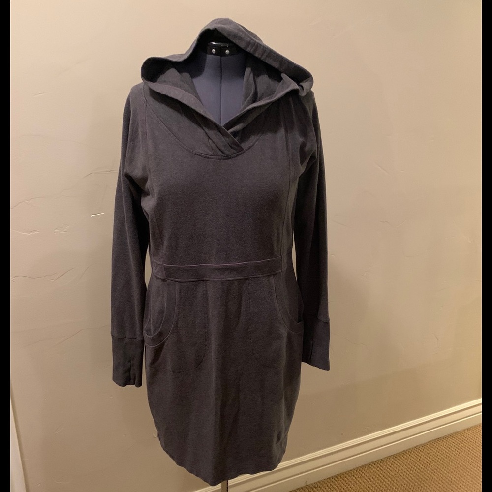 Athleta Dress